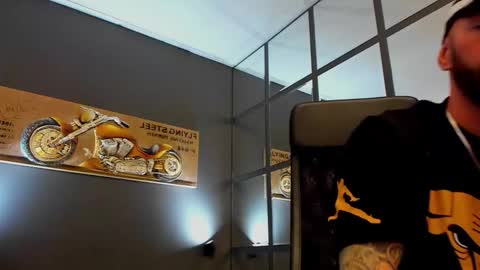 AronGrant online show from 09/20/25, 08:37