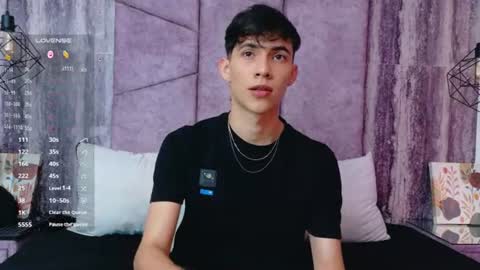 Arontawers online show from 06/15/26, 07:16