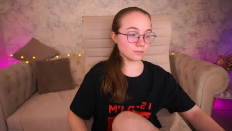arrinawair online show from 06/03/26, 07:11