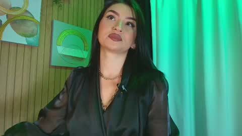 Snapshot of arrkabella chatting on 11/05/25, 07:03 online show from 11/05/25, 07:03