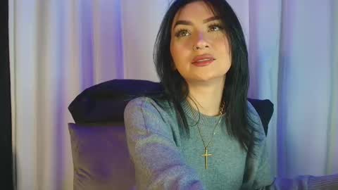 Snapshot of arrkabella chatting on 11/22/25, 01:10 online show from 11/22/25, 01:10