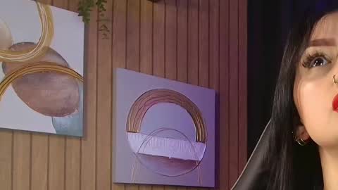 Snapshot of arrkabella chatting on 12/16/25, 07:52 online show from 12/16/25, 07:52