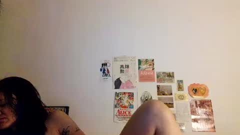 Snapshot of arrosemoi chatting on 04/27/26, 11:25 arrosemoi online show from 04/27/26, 11:25