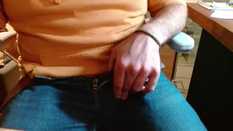 arrrr3 online show from 10/21/25, 01:17