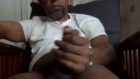 Snapshot of arteblazze chatting on 02/23/25, 04:46 Arteblazze not daddy boy bitch or nigga online show from 02/23/25, 04:46