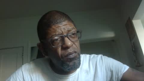 Snapshot of arteblazze chatting on 09/16/25, 12:28 Arteblazze not daddy boy bitch or nigga online show from 09/16/25, 12:28