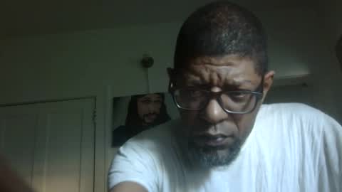 Snapshot of arteblazze chatting on 09/30/25, 12:21 Arteblazze not daddy boy bitch or nigga online show from 09/30/25, 12:21