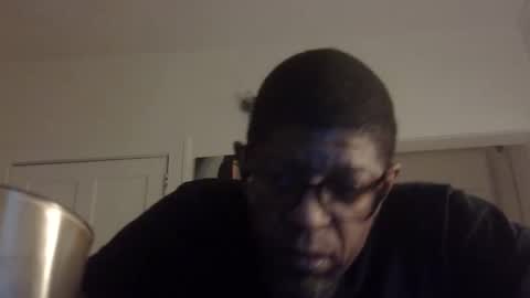 Snapshot of arteblazze chatting on 10/02/25, 11:34 Arteblazze not daddy boy bitch or nigga online show from 10/02/25, 11:34