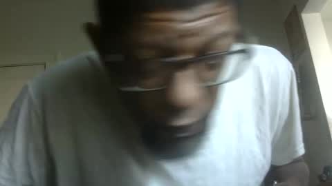 Snapshot of arteblazze chatting on 10/04/25, 01:53 Arteblazze not daddy boy bitch or nigga online show from 10/04/25, 01:53