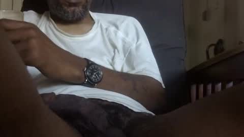 Snapshot of arteblazze chatting on 10/05/25, 02:04 Arteblazze not daddy boy bitch or nigga online show from 10/05/25, 02:04