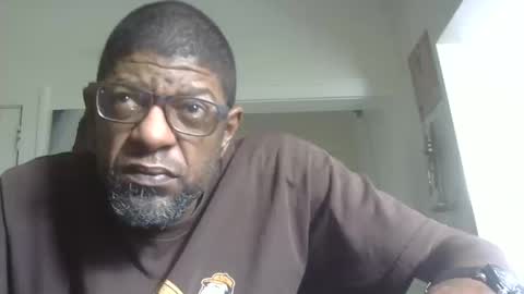 Snapshot of arteblazze chatting on 10/11/25, 07:12 Arteblazze not daddy boy bitch or nigga online show from 10/11/25, 07:12