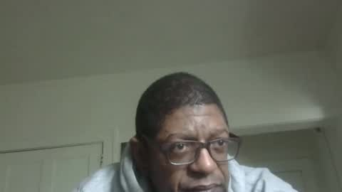 Snapshot of arteblazze chatting on 10/23/25, 03:11 Arteblazze not daddy boy bitch or nigga online show from 10/23/25, 03:11