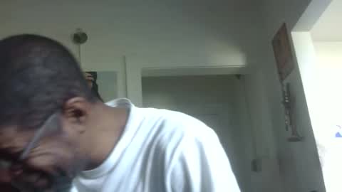 Snapshot of arteblazze chatting on 10/24/25, 03:19 Arteblazze not daddy boy bitch or nigga online show from 10/24/25, 03:19