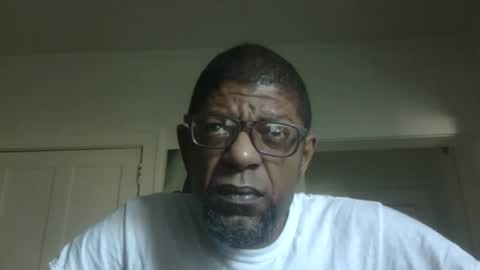 Snapshot of arteblazze chatting on 11/16/25, 02:22 Arteblazze not daddy boy bitch or nigga online show from 11/16/25, 02:22