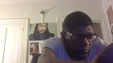 Snapshot of arteblazze chatting on 11/21/25, 03:05 Arteblazze not daddy boy bitch or nigga online show from 11/21/25, 03:05