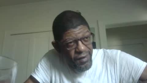 Snapshot of arteblazze chatting on 11/23/25, 03:12 Arteblazze not daddy boy bitch or nigga online show from 11/23/25, 03:12