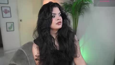 Chloe  online show from 09/20/25, 06:20