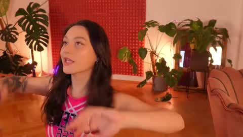 Maya online show from 02/16/25, 03:27