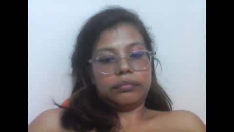 Snapshot of artemis951223 chatting on 12/28/24, 10:23 Artemis online show from 12/28/24, 10:23