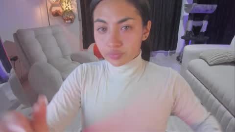 Snapshot of artemis_020 chatting on 03/15/26, 02:06 FENIX online show from 03/15/26, 02:06