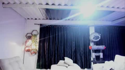 Snapshot of artemis_020 chatting on 03/25/26, 03:01 FENIX online show from 03/25/26, 03:01
