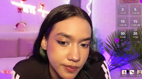 Snapshot of artemiss_tay chatting on 12/22/25, 07:33 artemiss_tay online show from 12/22/25, 07:33