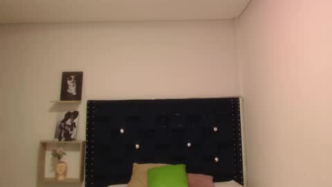 artemiza online show from 01/23/25, 12:09