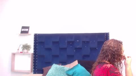 artemiza online show from 02/17/25, 12:05