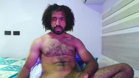 Snapshot of arthur_jamess chatting on 10/13/25, 08:09 arthur_jamess online show from 10/13/25, 08:09