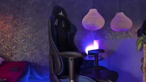 Snapshot of arthurcox_ chatting on 11/15/25, 05:42 arthurcox_ online show from 11/15/25, 05:42