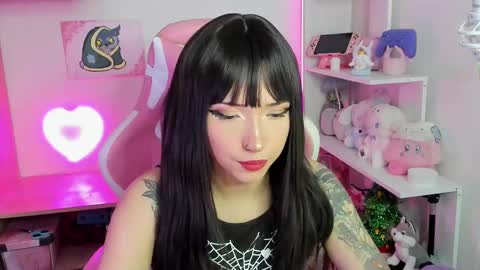 Lenna online show from 10/08/25, 12:52