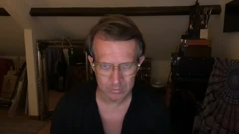 artisterotic online show from 07/07/26, 11:09