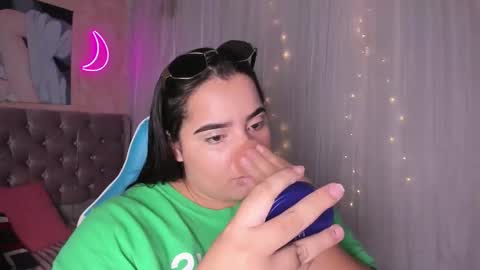 artmisa0519 online show from 09/15/25, 06:52