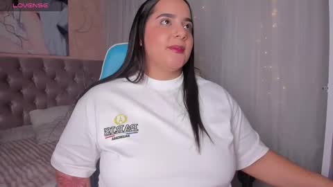 artmisa0519 online show from 10/14/25, 04:35