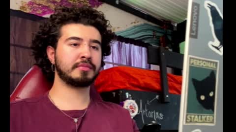 Snapshot of artorias_4 chatting on 10/28/25, 09:50 artorias 4 online show from 10/28/25, 09:50