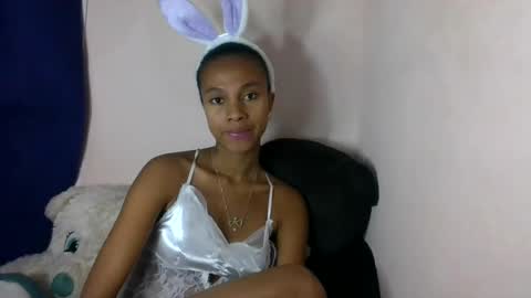 artsloveyou online show from 07/17/26, 03:57