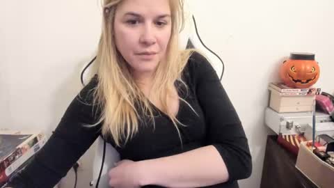 MIA online show from 01/18/25, 09:02