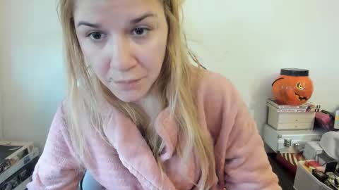 MIA online show from 01/27/25, 01:19