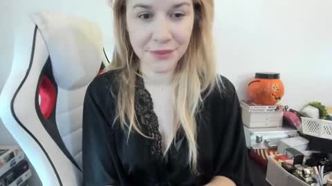 MIA online show from 01/28/25, 10:02