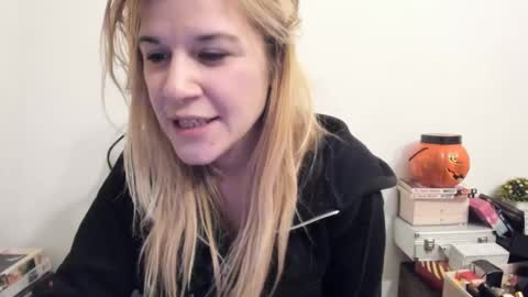 MIA online show from 01/31/25, 06:25