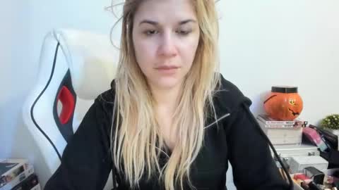 MIA online show from 01/31/25, 09:59