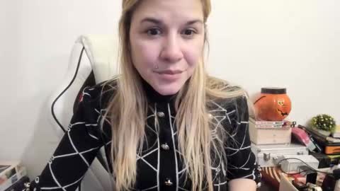MIA online show from 02/05/25, 09:07
