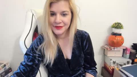 MIA online show from 02/21/25, 04:16