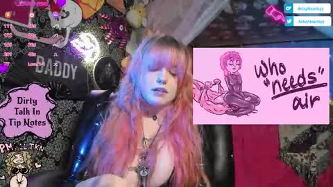 Snapshot of artsyheartsyy chatting on 01/10/26, 03:41 ArtsyHeartsyy online show from 01/10/26, 03:41
