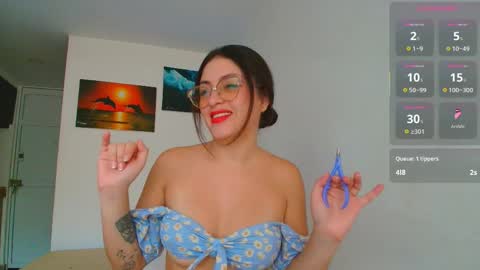 Snapshot of artt_juli chatting on 04/06/26, 12:06 Im juli online show from 04/06/26, 12:06