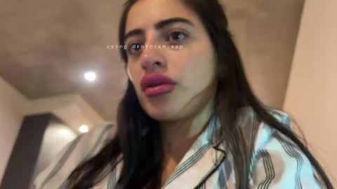 Snapshot of arttemia chatting on 07/30/26, 01:04 ARTEMIA LATINA online show from 07/30/26, 01:04