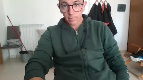 Snapshot of arturpaulval chatting on 11/29/25, 11:57 arturpaulval online show from 11/29/25, 11:57