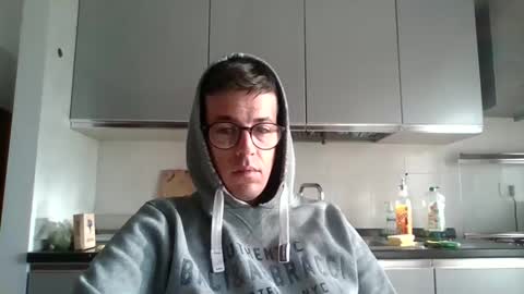 Snapshot of arturpaulval chatting on 12/01/25, 07:46 arturpaulval online show from 12/01/25, 07:46