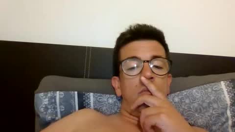 arturpaulval online show from 06/09/26, 03:45
