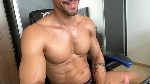 Arthur Villasboas online show from 12/17/24, 02:55